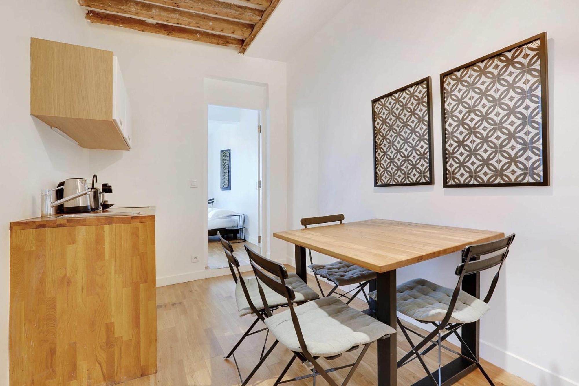 Montgolfier Apartment Paris